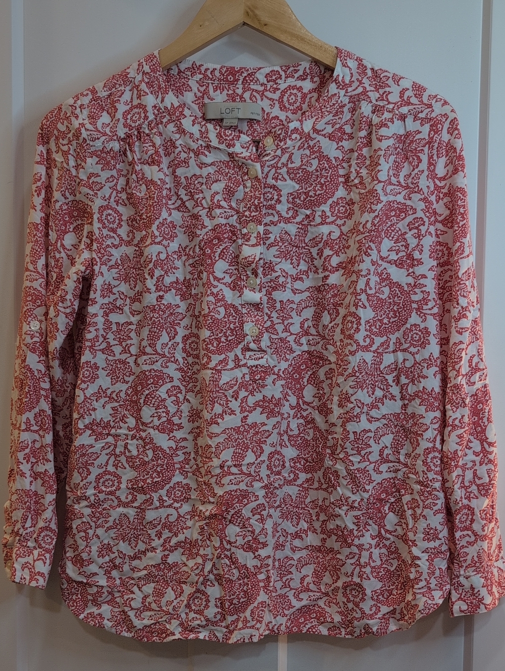 LOFT White and Red Paisley Button-Front Blouse
